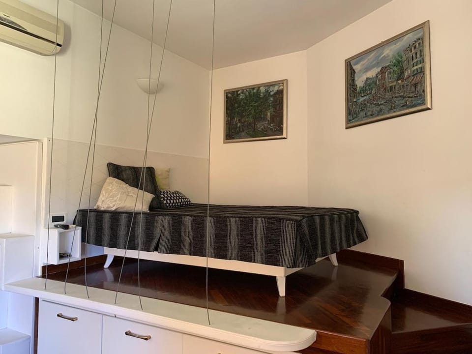 Lovely loft in Trastevere Apartment in Rome