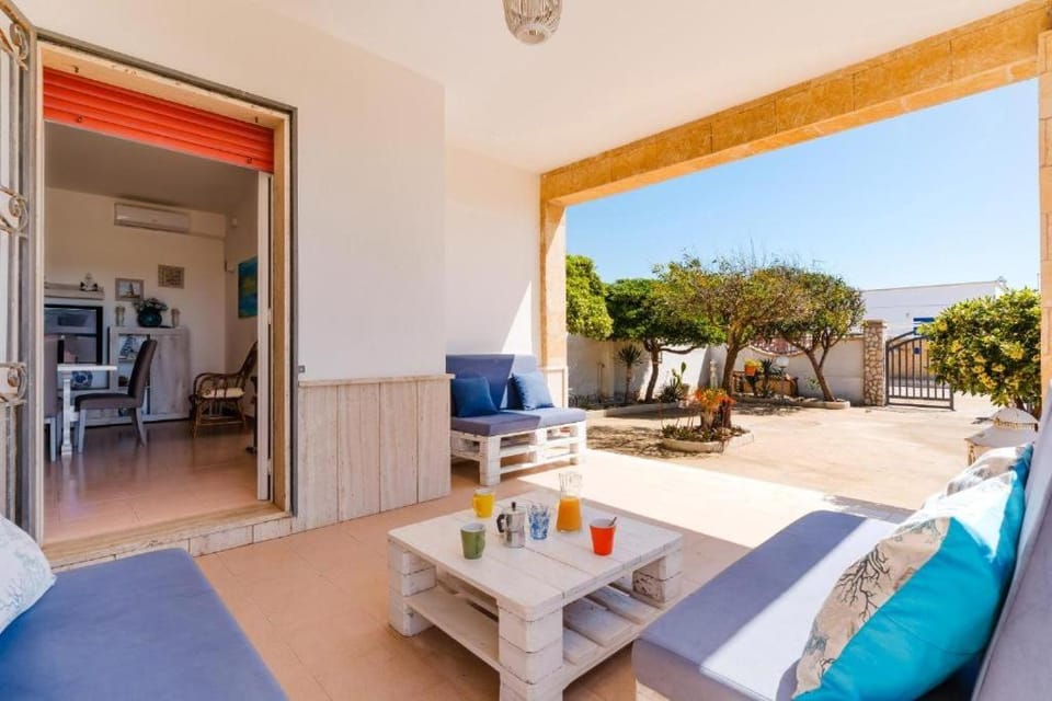 Fronte Mare Villa Raffaele Punta Prosciutto Villa in Apulia