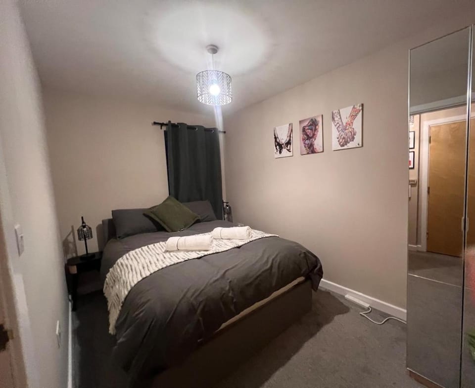 Stylish modern flat Calm and comfortable Apartment in Bristol