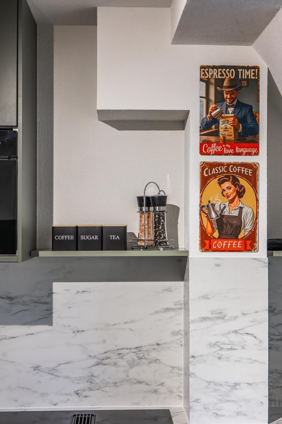 Kitchen or kitchenette