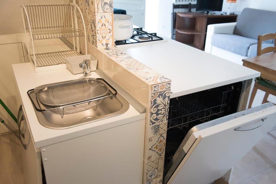 S221 - Sirolo, nuovissimo bilocale in villetta pt Apartment in Sirolo