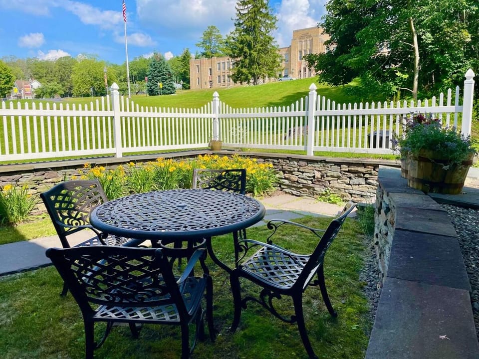 Catskills on Main Apartment in Tannersville