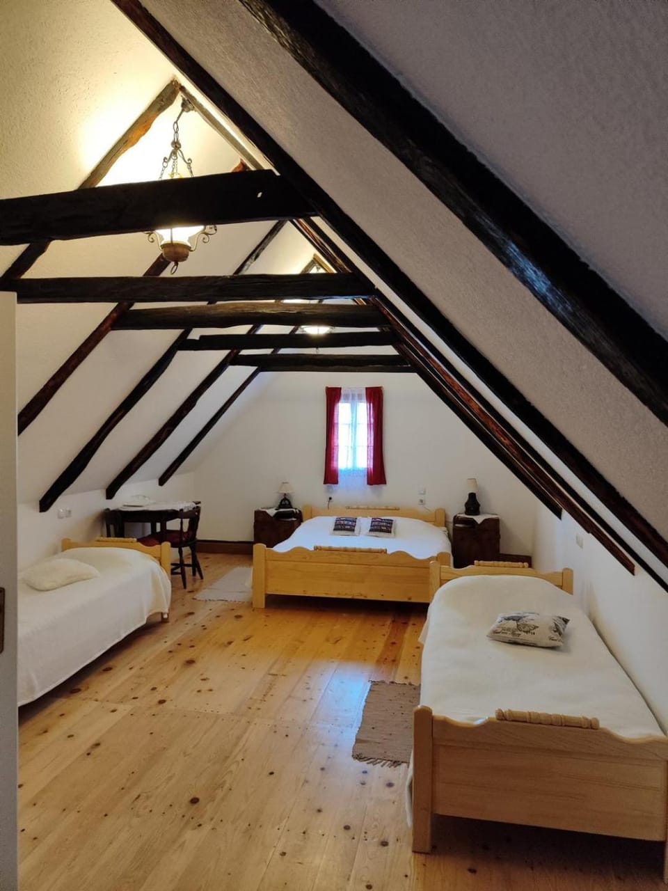 Sobe i Apartmani Barić - Rooms And Apartment Bed and Breakfast in Croatia