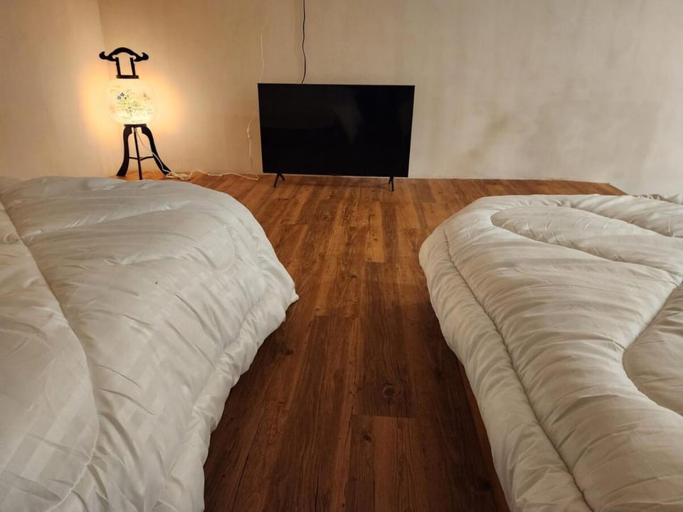 Zenwood Loft - Japandi Living Near Picnic Grove Tagaytay Apartment in Tagaytay