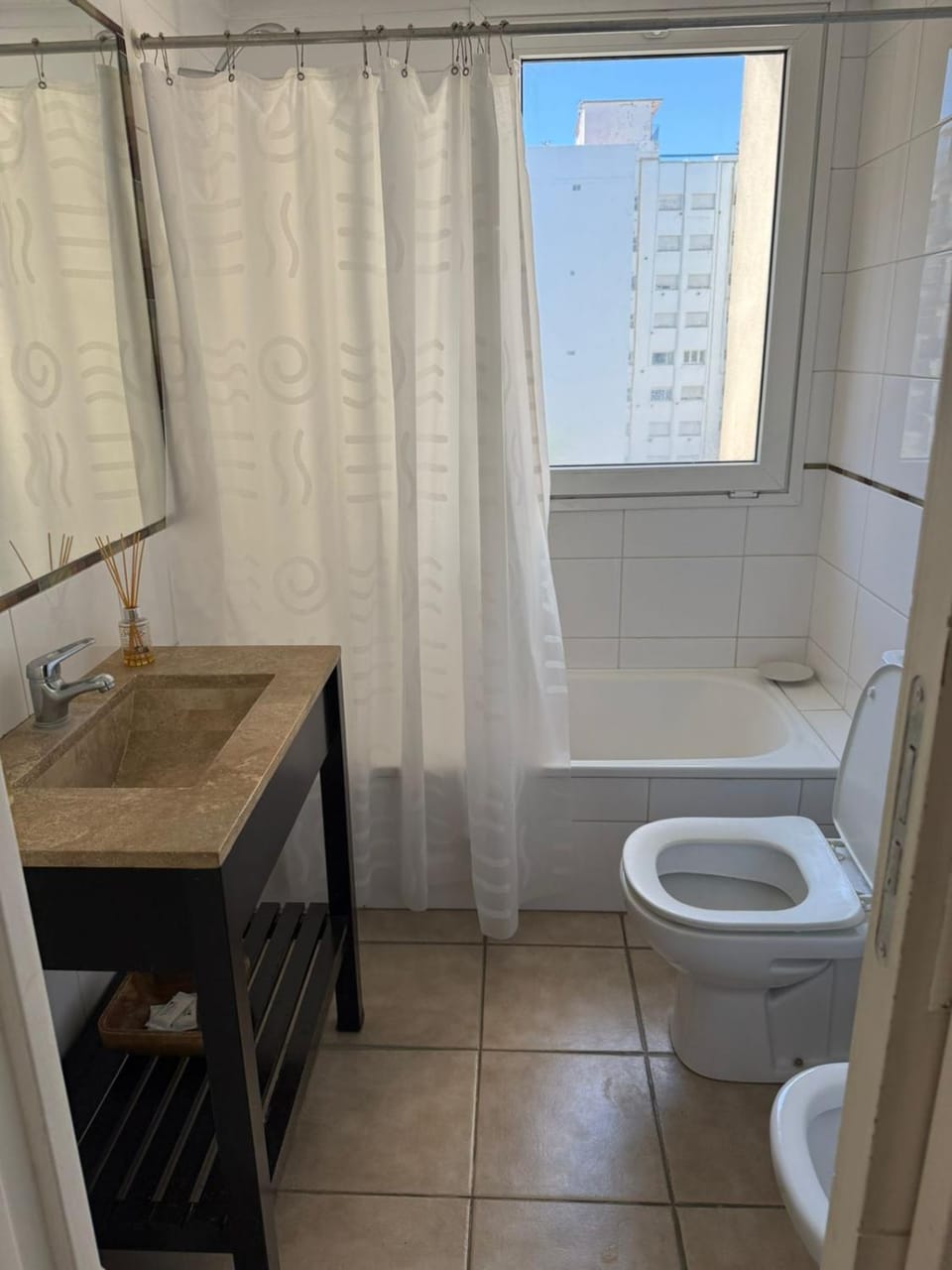 Departamento 2 ambientes - zona Shopping Aldrey - 5 noches mínimo - 2 personas Apartment in Mar del Plata