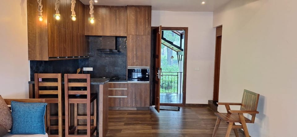 Serene Slopes House in Kerala