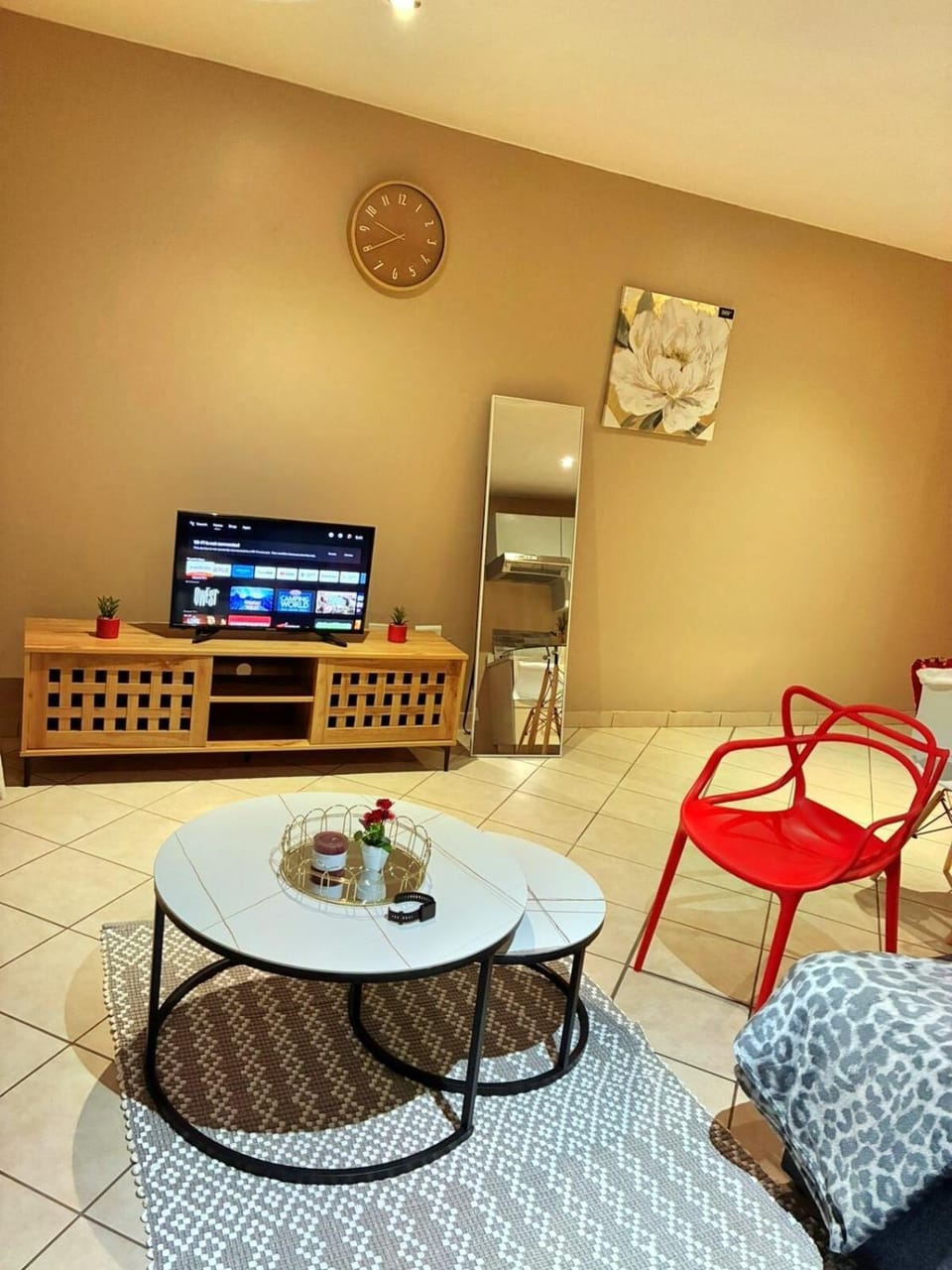 Apartment with Breathtakingly Beautiful Lake Views Apartment in Pretoria