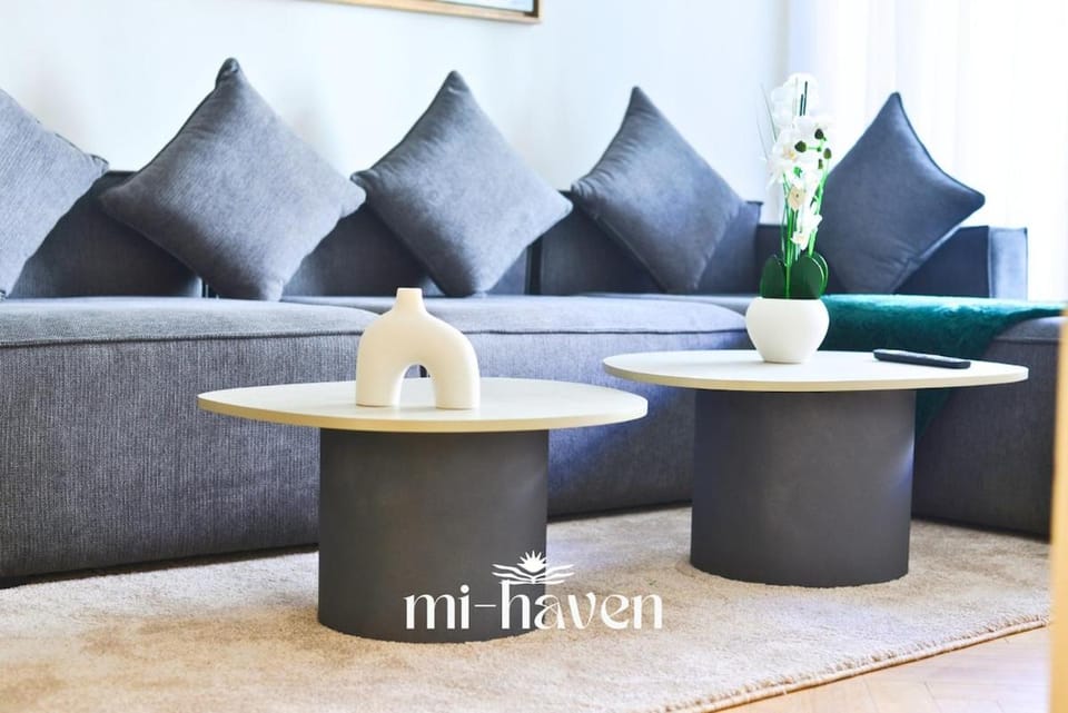 Hamma - 1 BR - Premium condo Apartment in Casablanca