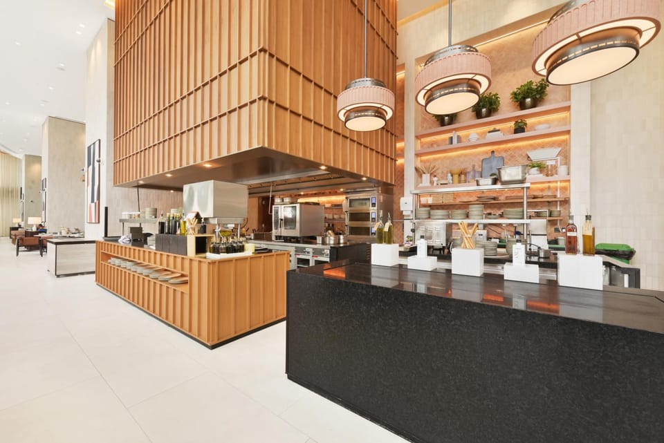 Kitchen or kitchenette, Food and drinks, Food, Drinks