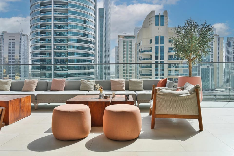 Property building, Patio, Day, View (from property/room), Balcony/Terrace, Living room, Seating area, City view