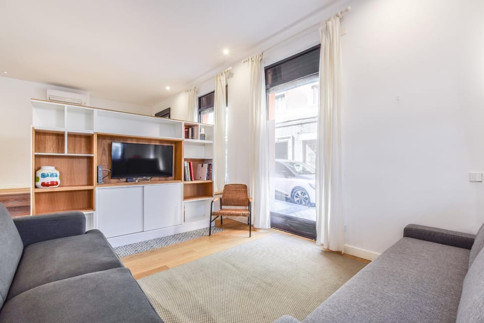 Plaza de Toros Design Loft Alquiler Temporal Apartment in Madrid