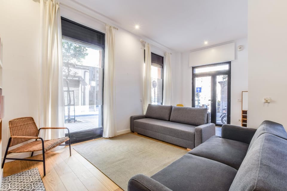 Plaza de Toros Design Loft Alquiler Temporal Apartment in Madrid