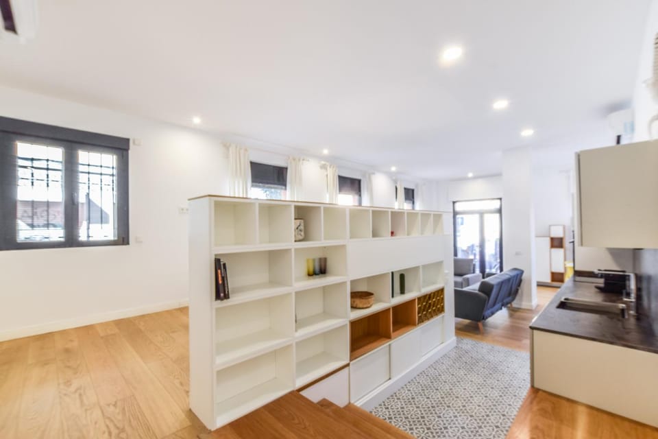 Plaza de Toros Design Loft Alquiler Temporal Apartment in Madrid
