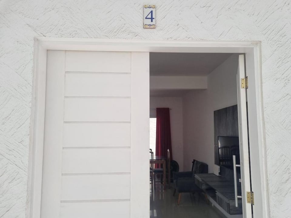 Condomínio Paraiso das Aguas, 200 metros da praia House in Caraguatatuba