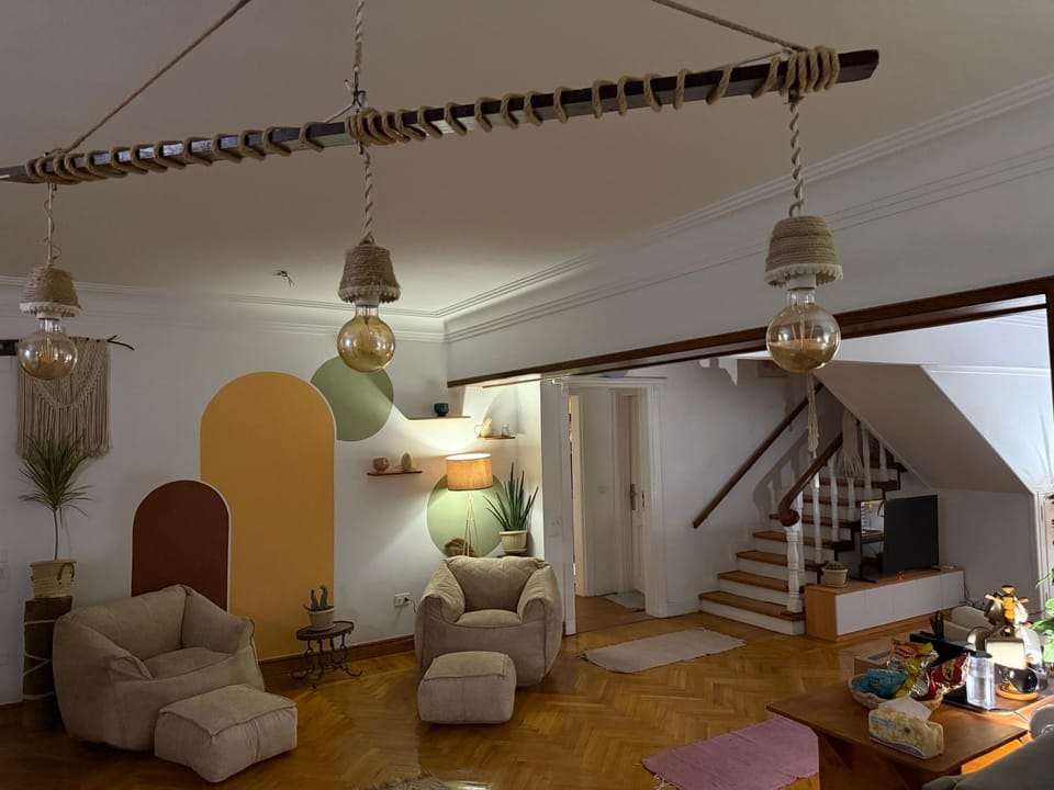 TV and multimedia, Living room, Seating area