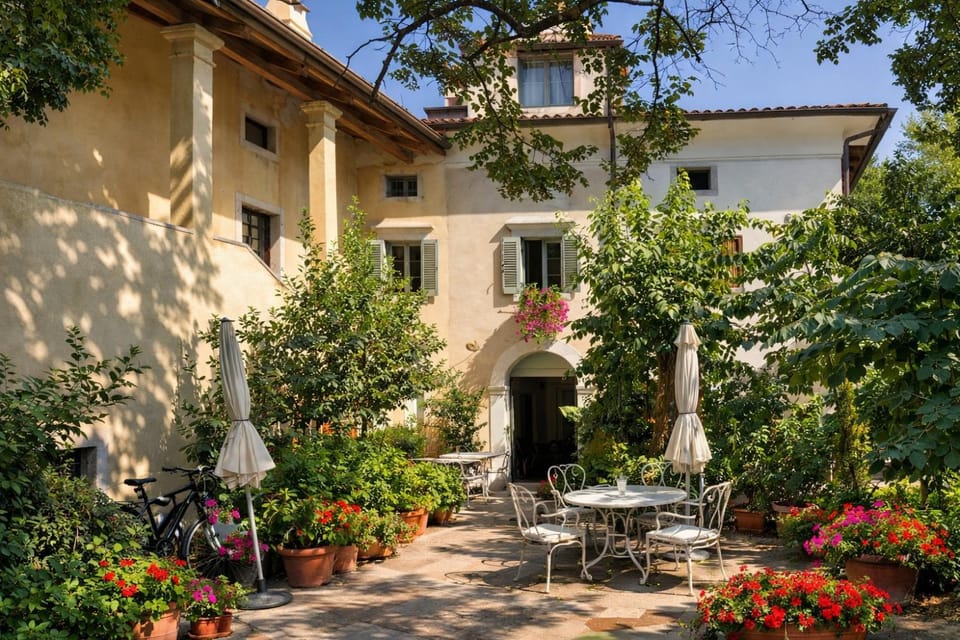 Property building, Day, Garden, Seating area