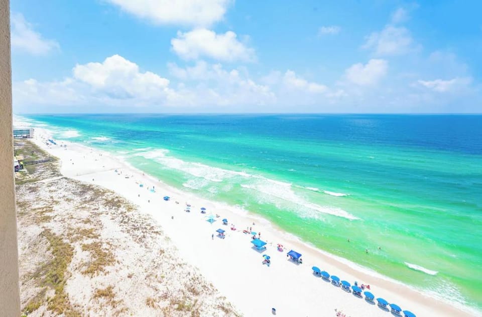 Emerald Beach 1628 by Emerald Coast Retreats Apartment in Panama City Beach