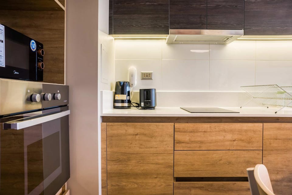 Charming 2BR Retreat for Five in Lively Nunoa Apartment in Santiago