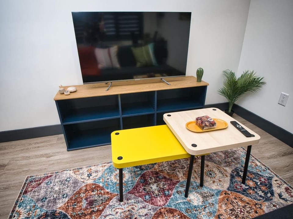 Great Location-20 Mins to NYC-Free Indoor Parking Apartment in North Bergen