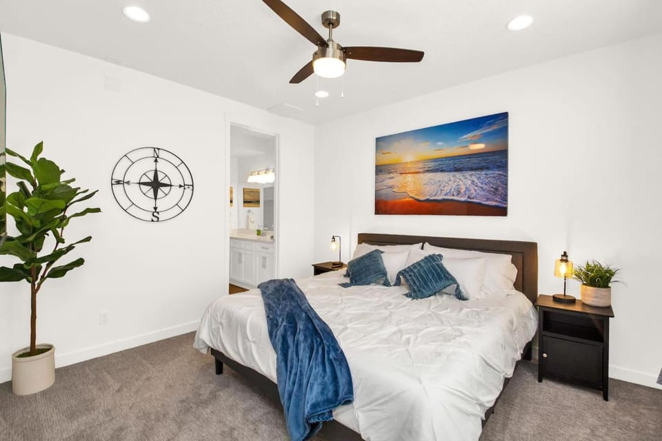 Bed, Bedroom