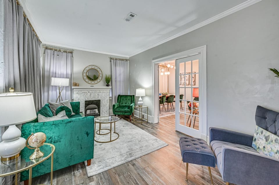 Walk to the Neuse River! New Bern Vacation Rental House in New Bern