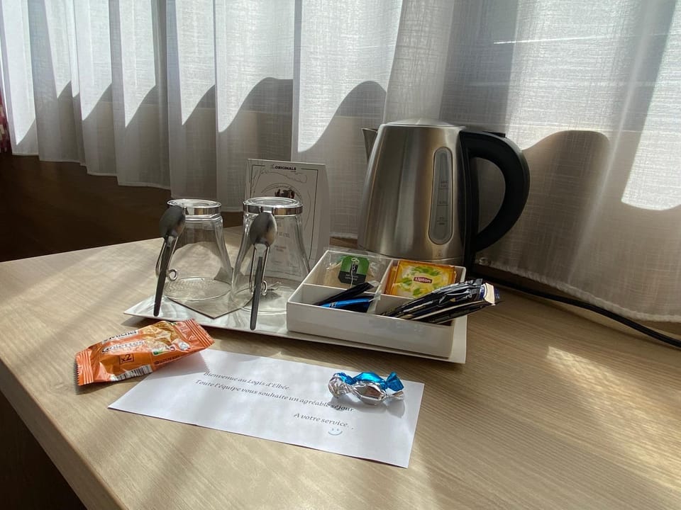 Coffee/tea facilities