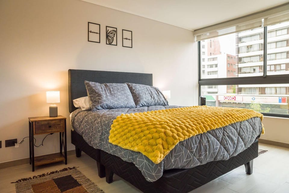 Stylish 1BR Retreat in Santiago Modern Comfort for 3 Apartment in Las Condes