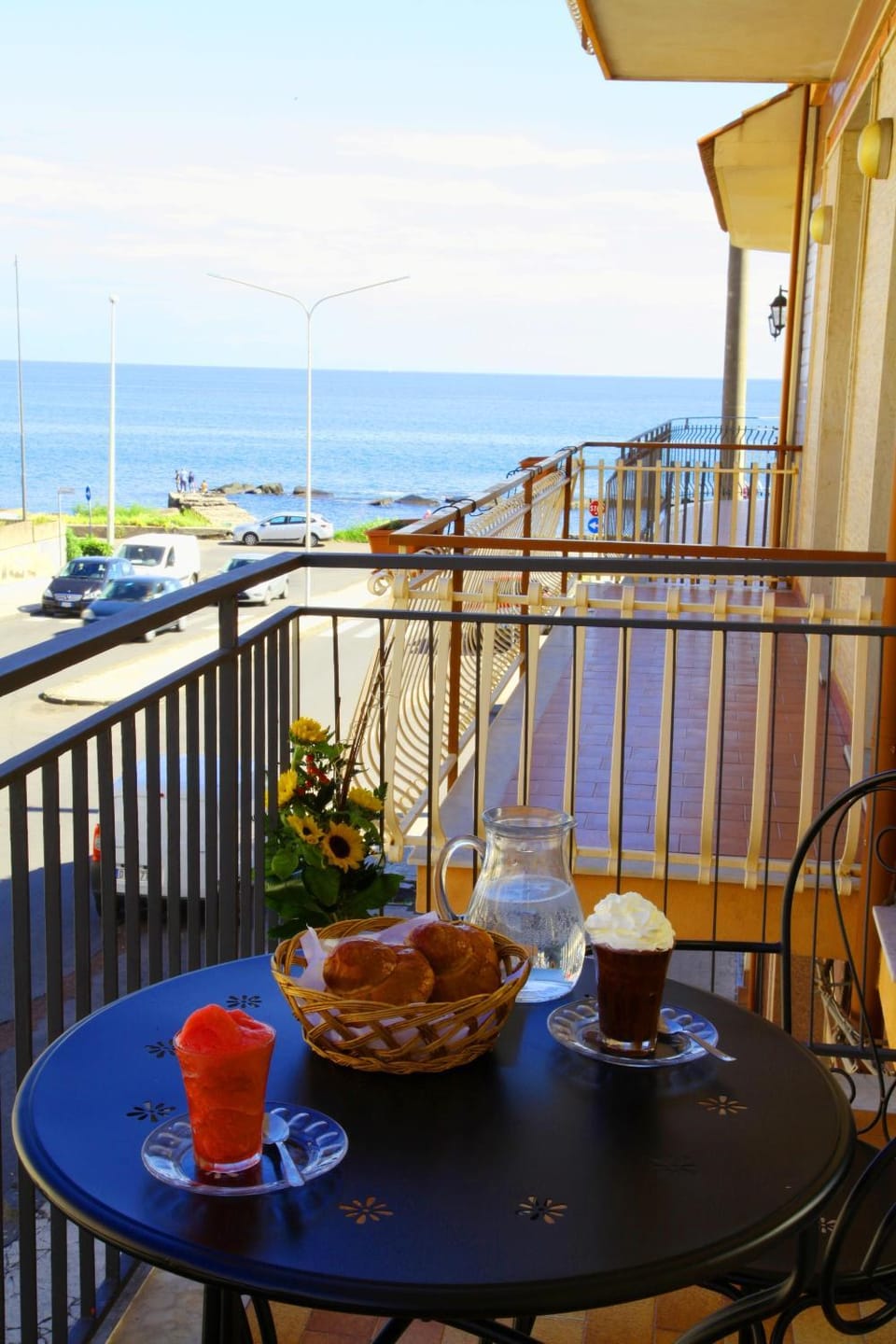 Food close-up, Natural landscape, Bird's eye view, Beach, Sea view