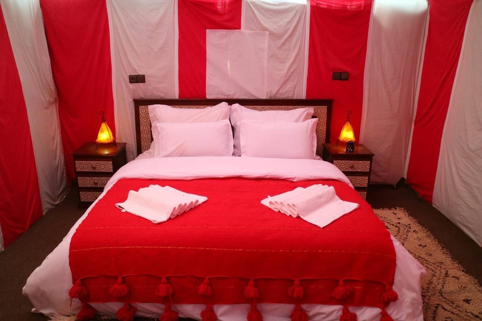 Top Desert Camp Luxury tent in Morocco