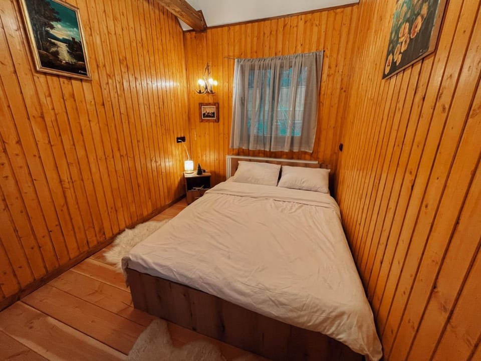 Casuta Cerbului Colibita Chalet in Romania