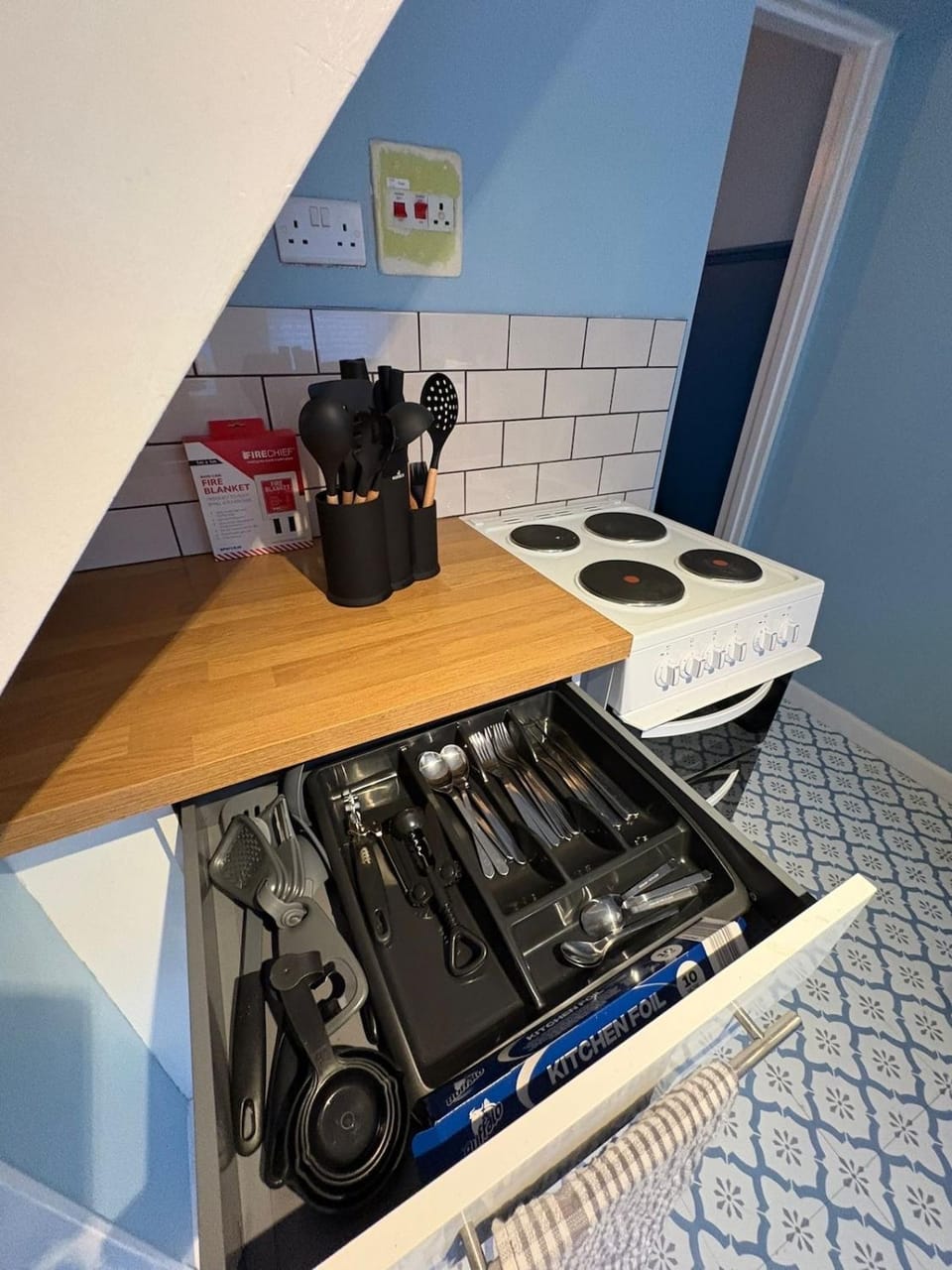 Kitchen or kitchenette, stove