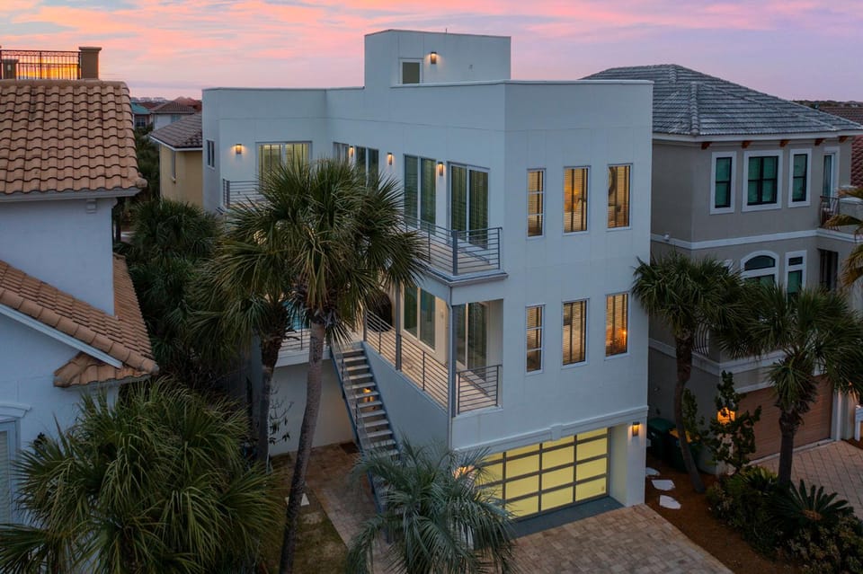 White Sands - Luxury Home with Private Pool & Rooftop Deck House in Destin