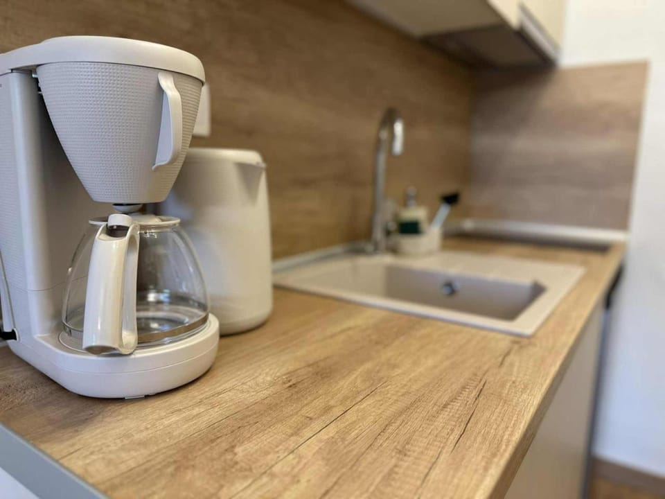 Coffee/tea facilities, Kitchen or kitchenette