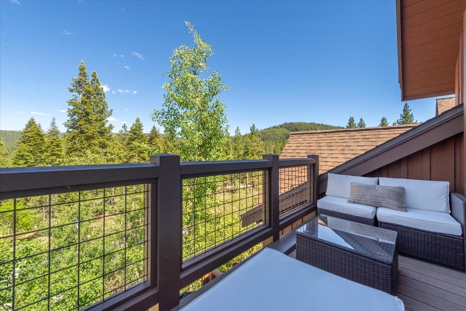 Natural landscape, Balcony/Terrace