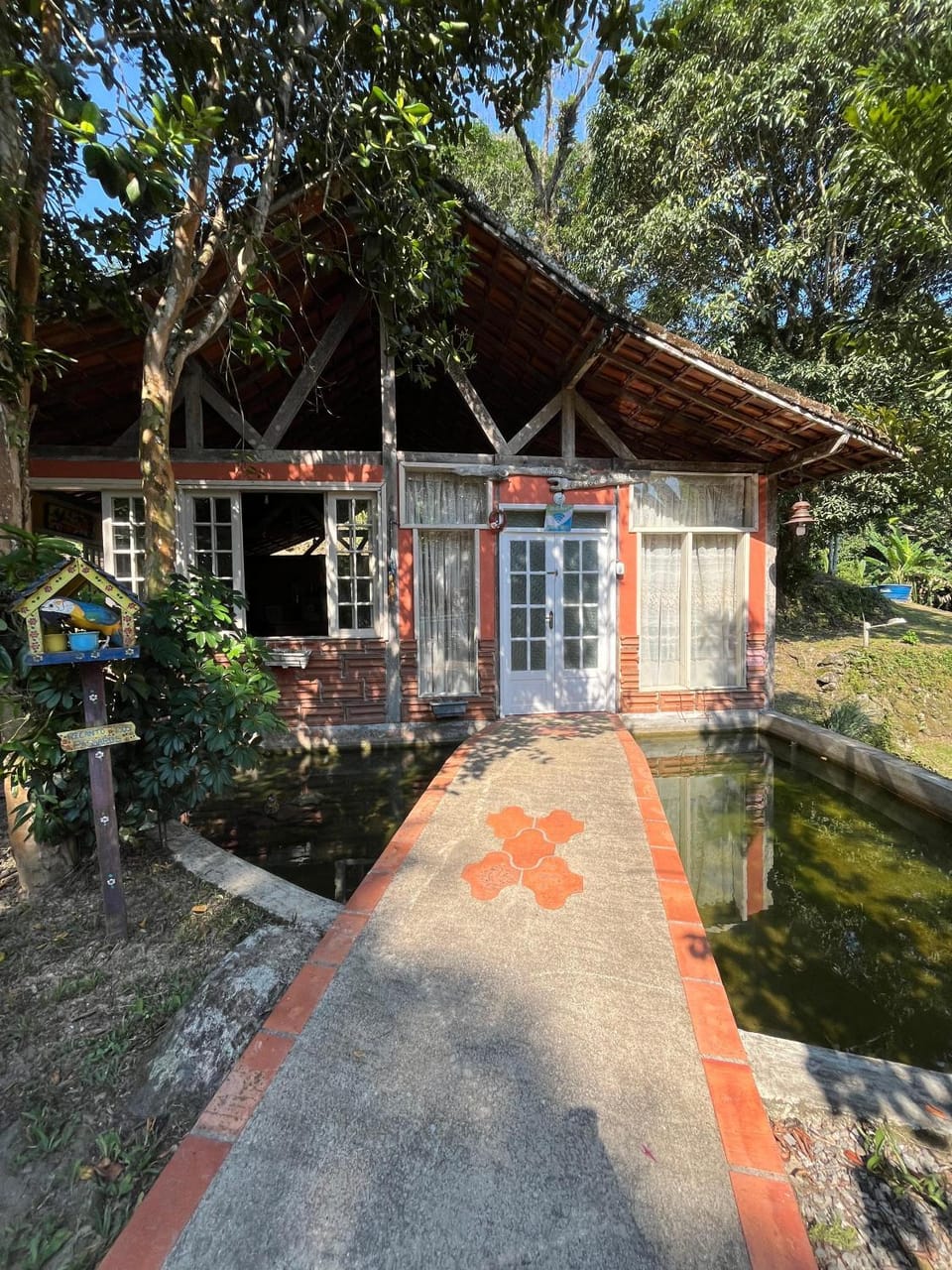 Property building, Garden, Spa and wellness centre/facilities
