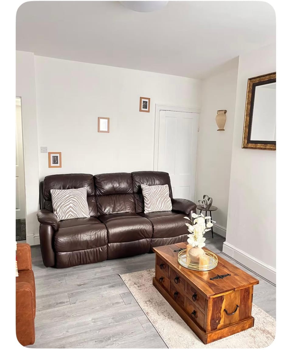 Feel at Home away from Home Apartment in Nottingham