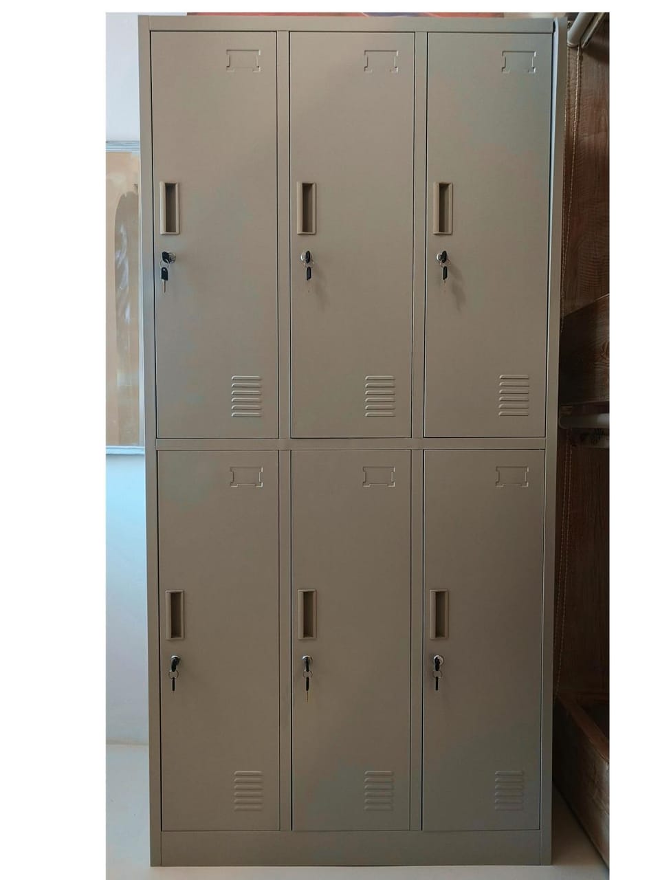locker