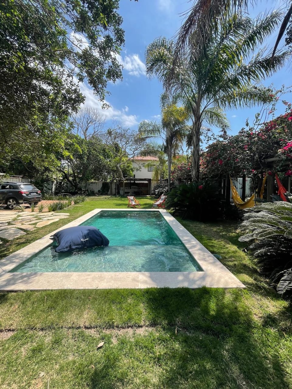 Natural landscape, Garden, Garden view, Pool view, Swimming pool, Parking, sunbed