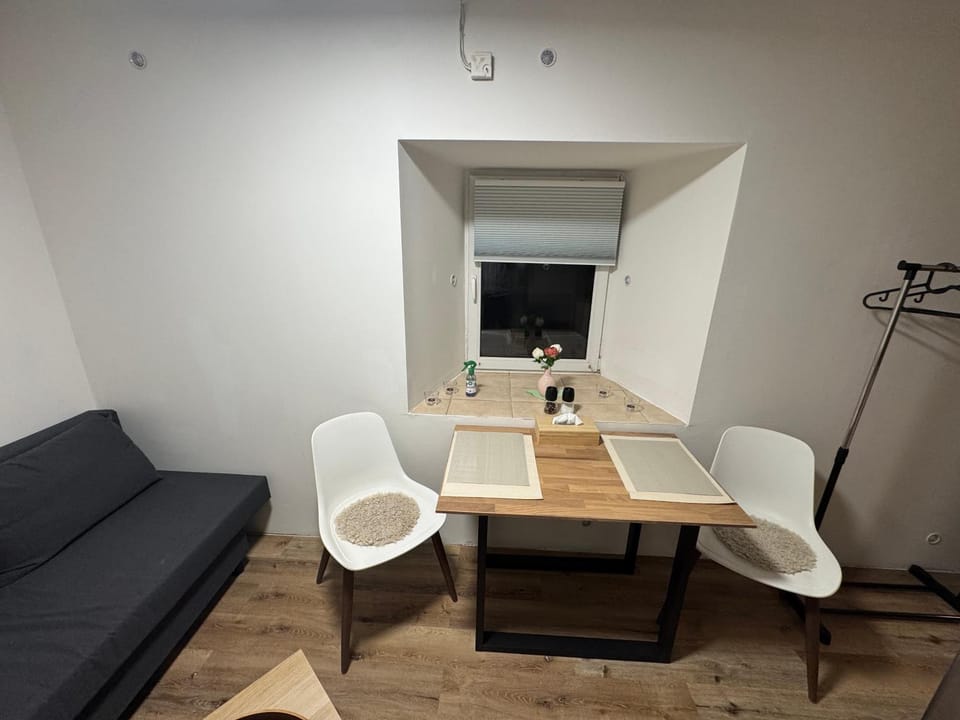 Apartmán na Hejtmánce u letiště v Mladé Boleslavi Apartment in Saxony