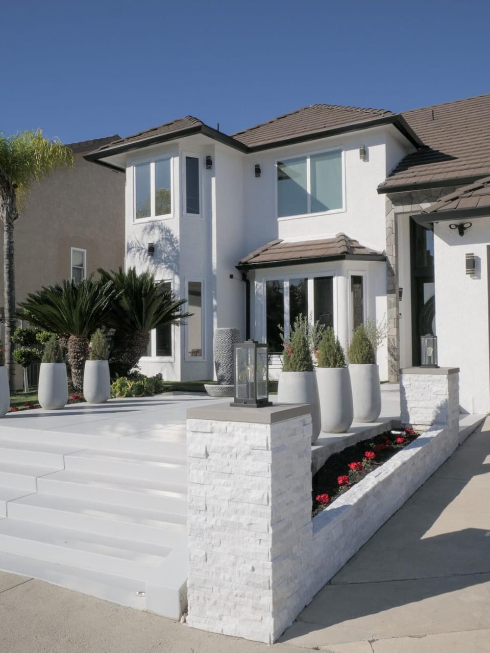 Property building, Day