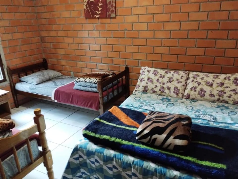Cabana Cecília em Canela RS, com suite para até 7 pessoas House in Caxias do Sul