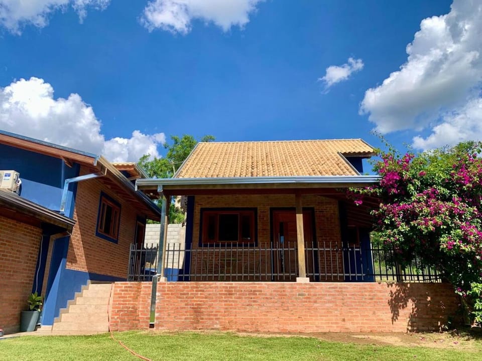 Chácarachalé em Boituva com piscina House in State of São Paulo