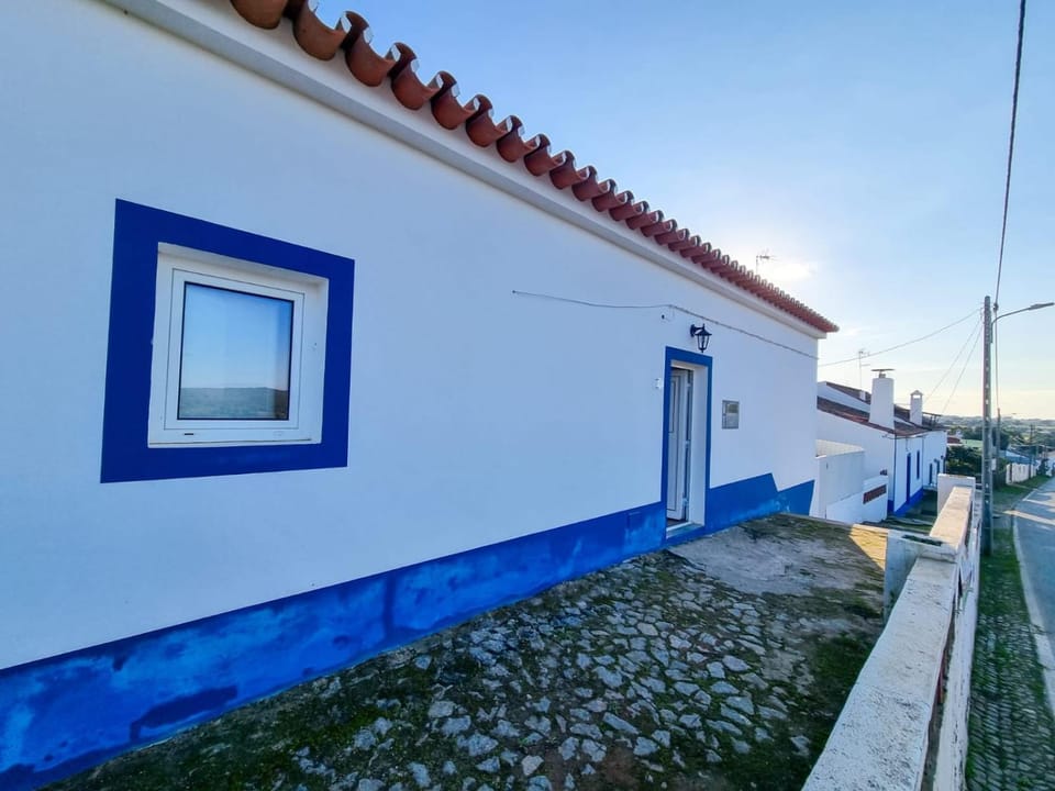 Property building, Street view