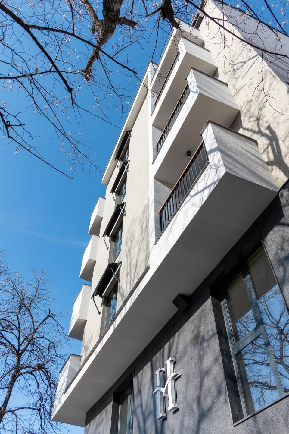 Property building, Day