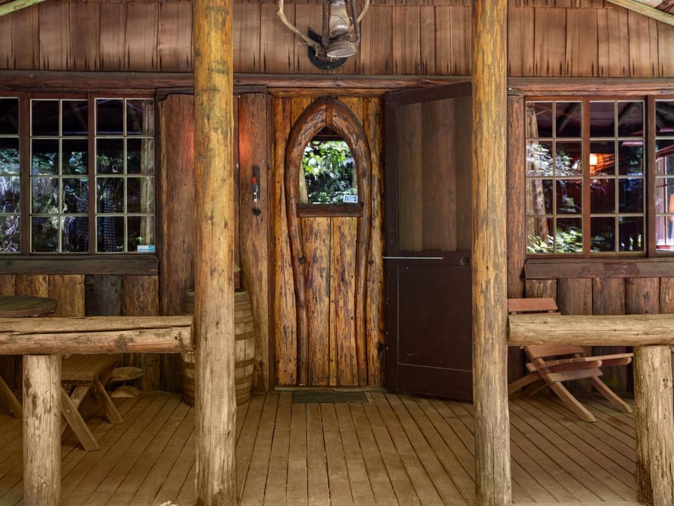 Mountain Air Cabin Cabin in Mount Hood Village