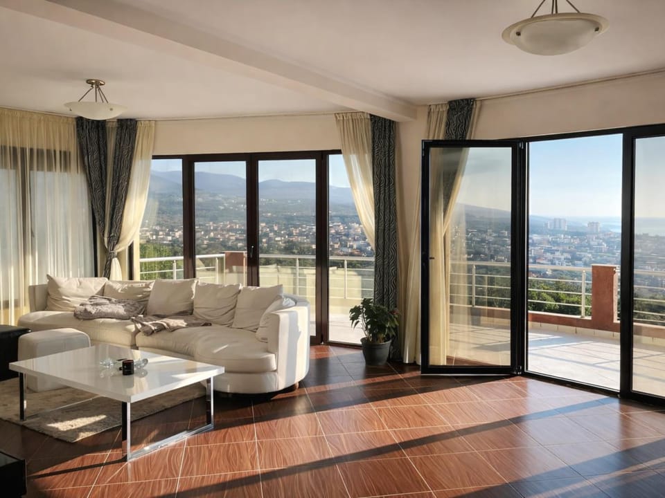 Balcony/Terrace, Living room, City view, Mountain view, Sea view