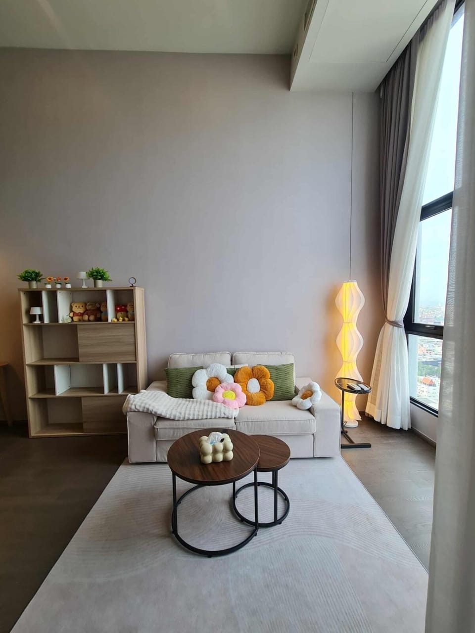 New Ultra Highend Condo center BKK BTS 4min walk Perfect for Staycation Apartment in Bangkok