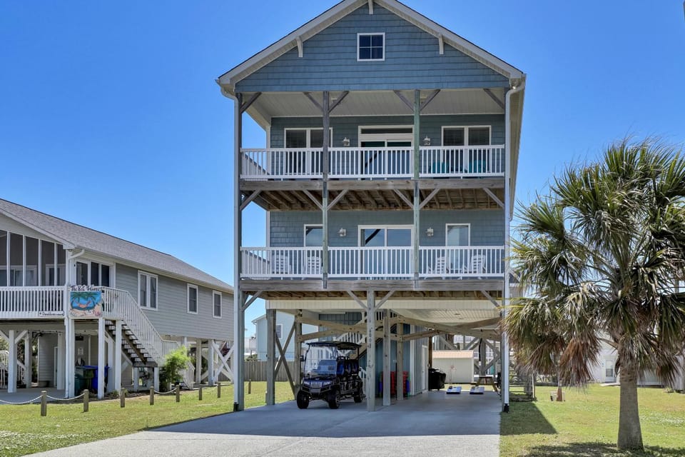 Surf City Paradise- 4BR- Golf Cart, Grill & Games House in Surf City