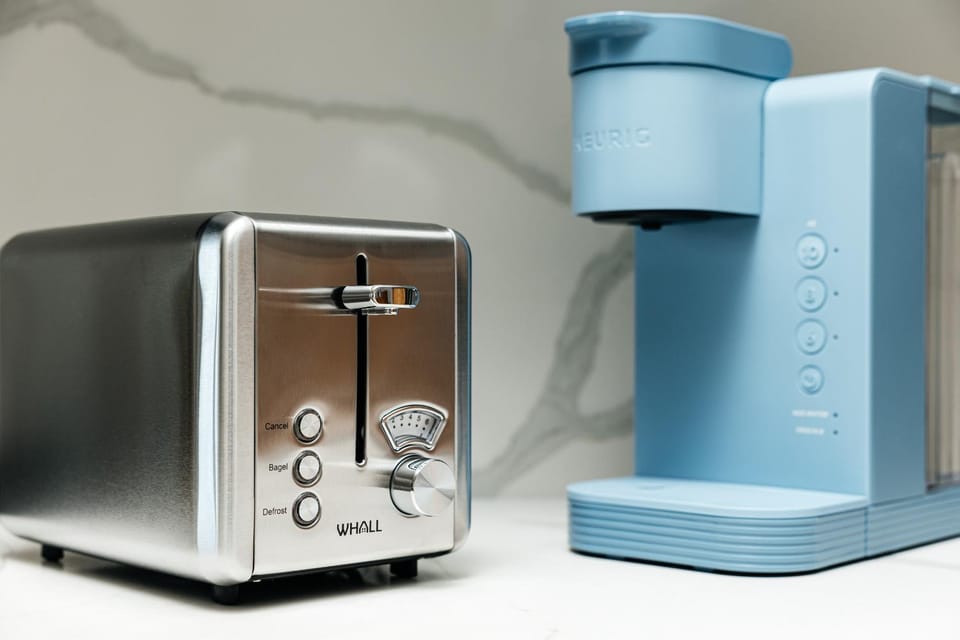 Coffee/tea facilities, Kitchen or kitchenette, toaster