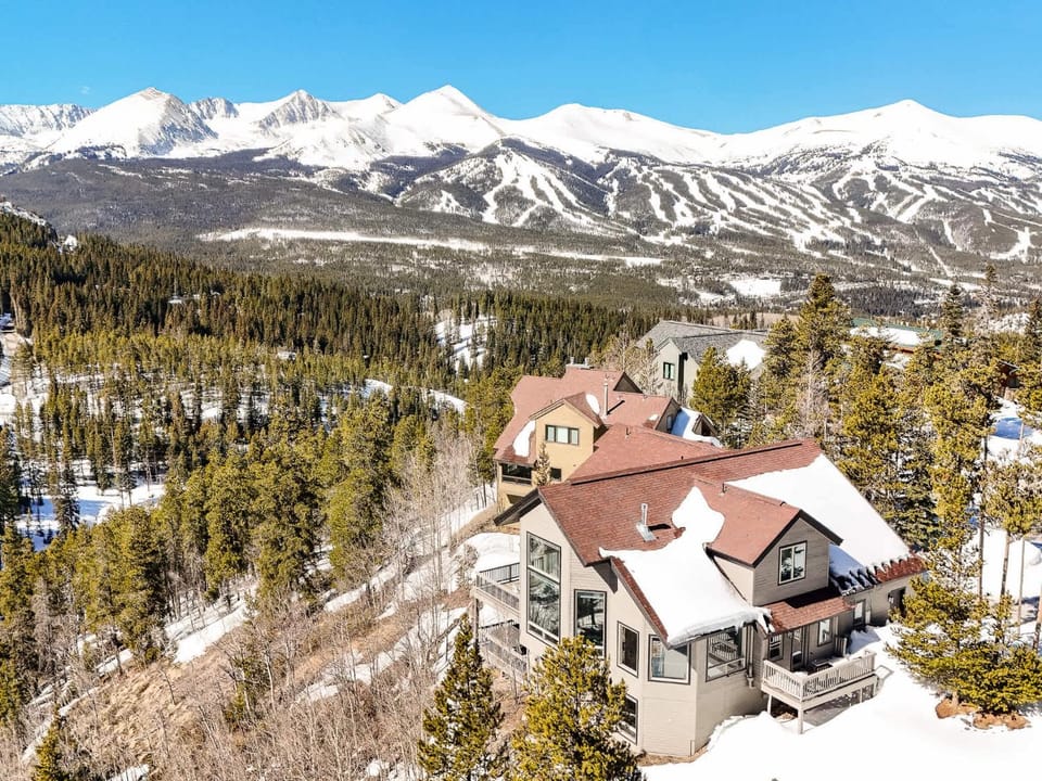 Skalli Haus - Lux Remodel - Sauna HTub Pets Chalet in Breckenridge